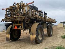2015 RoGator R 1300B Sprayers - picture2' - Click to enlarge