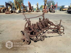 VINTAGE HORSE DRAWN PLOUGH - picture0' - Click to enlarge