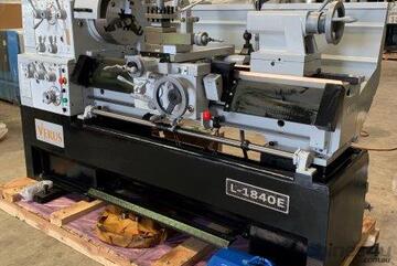 Centre Lathe, 460x1000mm Turning Capacity, 80mm Bore