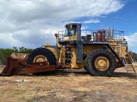 Komatsu WD900-3 - picture1' - Click to enlarge