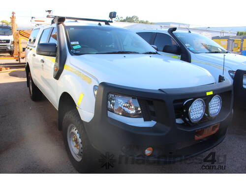 FORD RANGER DUAL CAB TRAY CANOPY