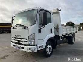 2017 Isuzu FRR 107-210 - picture0' - Click to enlarge