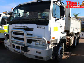 NISSAN CWB483 TIP TRUCK - picture1' - Click to enlarge