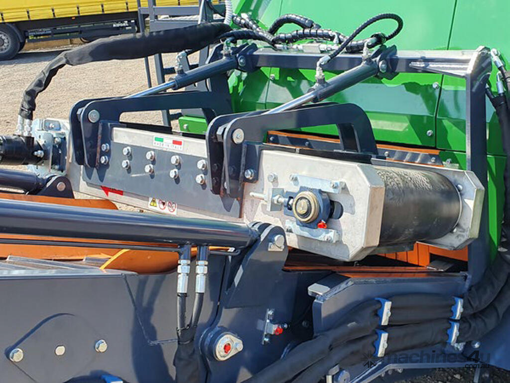 New 2022 Seba Crushers SEBA Jaw Crusher Hooklift Remote Control