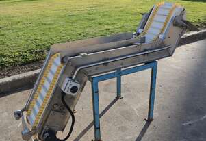 Stainless Steel Elevator Incline Conveyor - 1.5m Long