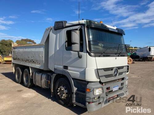 2010 Mercedes Benz Actros 2644