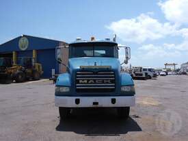 Mack Csmr 8X4 Rigid - picture0' - Click to enlarge