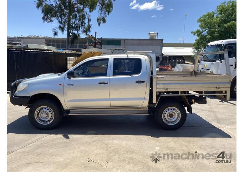 Buy Used Toyota Toyota KUN26R Hilux Utes in , Listed on Machines4u