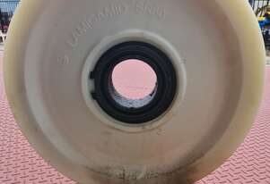 Kobelco CKE2500-2 Sheave Type SR80 LAMIGAMID