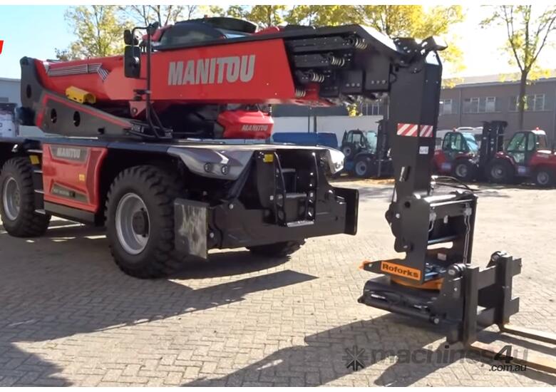 caption Manitou MRT-X 3570 ES Rotating Telehandler 211 HP
