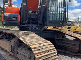 2017 Doosan DX480 LC Excavator - picture2' - Click to enlarge