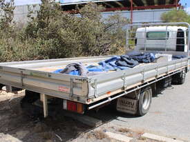 ISUZU SINGLE CAB TRAY BACK TRUCK - picture1' - Click to enlarge