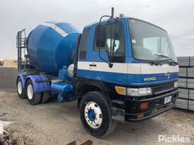 2002 Hino FM1J Concrete Agitator - picture0' - Click to enlarge