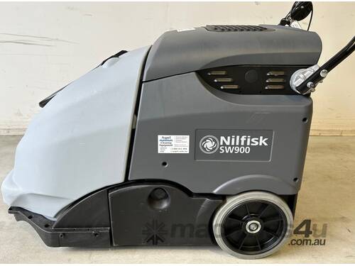 Nilfisk SW900 sweeper 