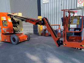Used JLG 30ft Electric Knuckle Boom Lift - New Batteries fitted - picture0' - Click to enlarge