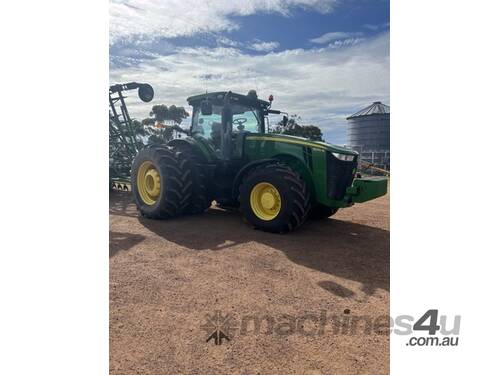 2015 John Deere 8320R Row Crop Tractors