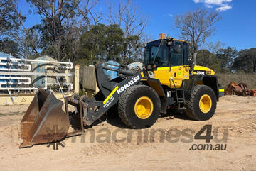 Komatsu WA250PZ-6 Loader/Tool Carrier Loader