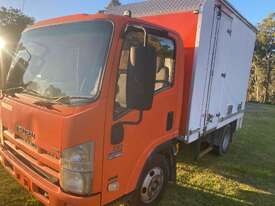 2009 Isuzu NNR200 short- Pantech - picture1' - Click to enlarge