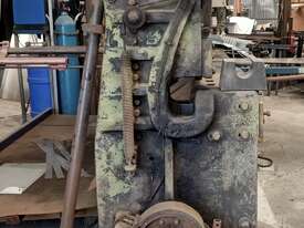 Metal Guillotine - 3000mm mechanical converted to hydraulic  - picture2' - Click to enlarge