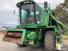 John Deere 9650 STS Header - picture2' - Click to enlarge