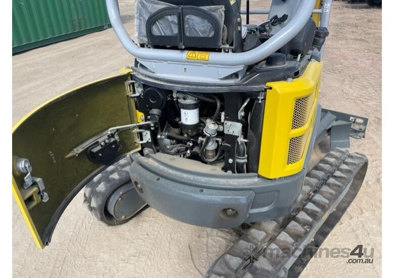 NEW Wacker Neuson EZ17 Mini Excavator (half hitch)