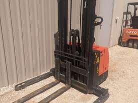 Heli 1.6T Electric Walkie Stacker with 4.5m Lift Height - picture0' - Click to enlarge