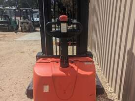 Heli 1.6T Electric Walkie Stacker with 4.5m Lift Height - picture2' - Click to enlarge