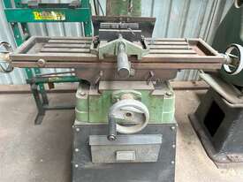 HAFCO RF30 MILLING & DRILLING MACHINE  - picture0' - Click to enlarge