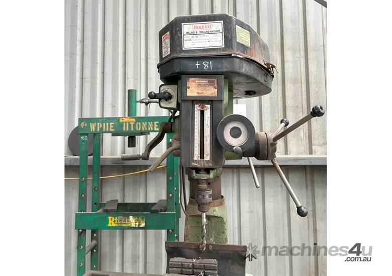 Used HAFCO RF30 MILLING & DRILLING MACHINE HAFCO RF30 MILLING DRILLING