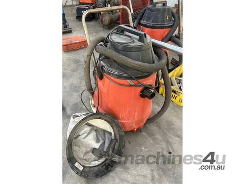 COMMERCIAL VACUUM NO PARTS