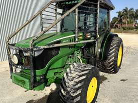 John Deere 5100GF  - picture2' - Click to enlarge