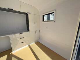 Unused 3M Open Plan Pod - picture2' - Click to enlarge