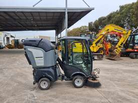 USED KARCHER SELF PROPELLED STREET SWEEPER WITH FULL CABIN AND LOW 420 HOURS - picture0' - Click to enlarge