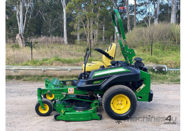 caption John Deere Z930R Zero Turn Lawn Equipment