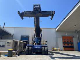 2015 Hyster RS45-28IH Container Handling Truck - picture0' - Click to enlarge
