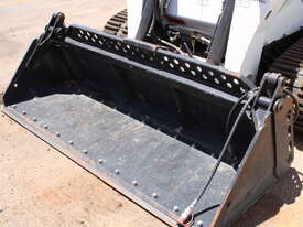 2011 BOBCAT T870 TRACK LOADER - picture2' - Click to enlarge