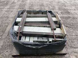 Pallet full of metal beams - picture2' - Click to enlarge