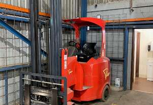 Flexi Lift Articulated Forklift for very narrow aisles