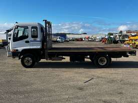 2004 Isuzu FRR500 Flat Bed Tray - picture2' - Click to enlarge