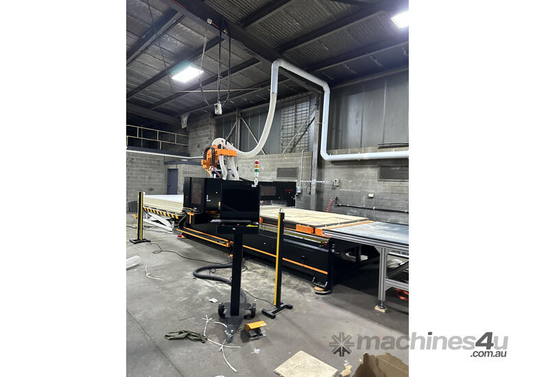 Madbytes CNC Machines: Load, Align, Mark, Cut, Unload – Streamline Your Machining Process