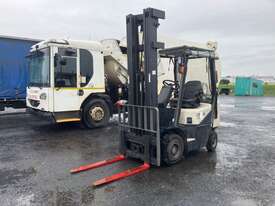 2005 Crown CG18S-2 Forklift - picture1' - Click to enlarge