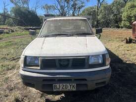 1999 Nissan Navara DX2.4 Single Cab - picture0' - Click to enlarge