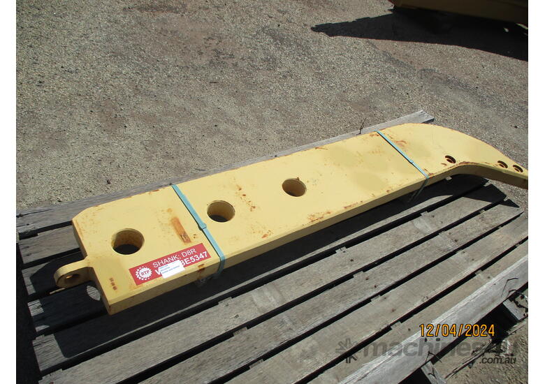 caption 8E-5347 - CATERPILLAR D8R AFTERMARKET SHANK ASSY RIPPER