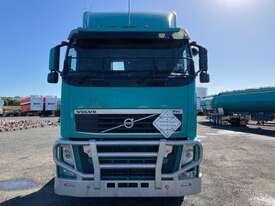 2013 Volvo FH13 Prime Mover Sleeper Cab - picture0' - Click to enlarge