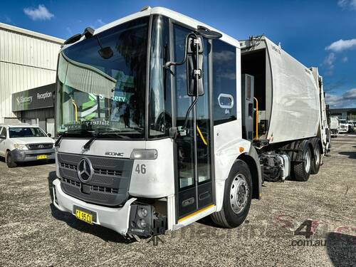 2016 Mercedes-Benz  Econic 956 6x4 Rear Loader Garbage Compactor (Council Asset)