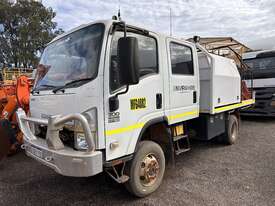 Isuzu NPS300 Crew Cab - picture0' - Click to enlarge