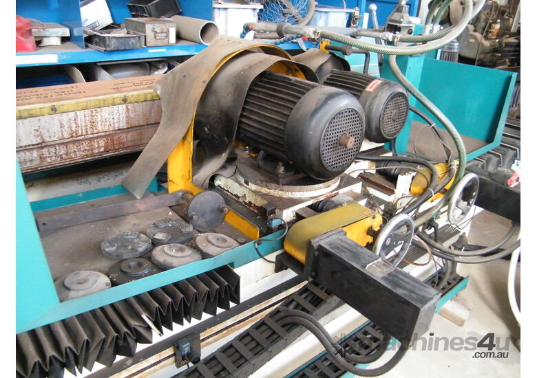 blade- knife  grinder