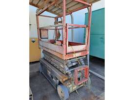 SKYJACK SCISSOR LIFT  - picture0' - Click to enlarge