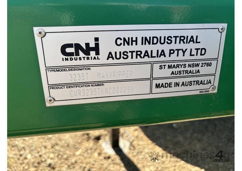 caption 2022 CNH Industrial Max Ripper 3235T