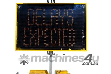 LARGE AMBER LED MESSAGE BOARD - SOLAR, TOWABLE